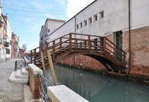 Ponte privato, sul Rio de Sant’Isepo