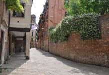 Rio Terà de le Carampane, sul Rio de le Carampane
