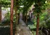 Il Giardino della Scuola Spagnola, in Ghetto Vecchio