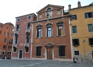 La Scuola della Passione, in Campo dei Frari, nel Sestiere di San Polo