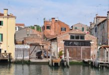 Squero Serenissima, sul Canale de San Piero, nel Sestiere di Castello