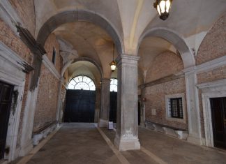 La giustizia a Venezia; i Pozzi o Prigioni de Signori Capi, i Giardini e i Piombi