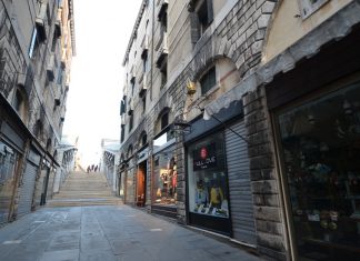 Elenco delle farmacie (spezierie da medicina) presenti a Venezia tra il Seicento e l’Ottocento