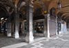 Il Caffè dell’Arco Celeste, sotto i portici delle Procuratie Vecchie, nel Sestiere di San Marco