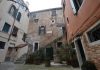 Gli alberghi delle comunità; la comunità bresciana
