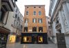 Il Caffè alla Dea Minerva detto del Menegazzo, in Campo San Zulian, nel Sestiere di San Marco