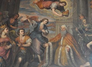 Il corno e le vesti del Doge