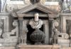 Il monumento funebre all’eroe di Famagosta Marc’Antonio Bragadin, nella Chiesa dei Santi Giovanni e Paolo