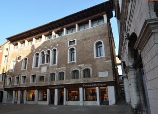 Le Patere del Palazzo del Salvadego in Bocca de Piazza, nel Sestiere di San Marco