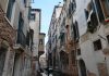 Le chiavi di volta del Palazzo Muti Baglioni a San Cassian, nel Sestiere di San Polo