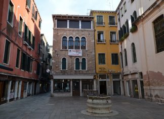 Elenco delle pàtere e delle formelle pubblicamente visibili a Venezia e nelle isole del suo estuario
