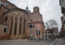 La vecchia leggenda dei campanili dei Frari e di San Zanipolo