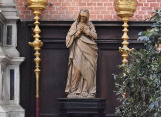 La Madonna del Pianto, nella Chiesa di Santa Maria Gloriosa dei Frari