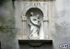 La Madonna col Bambino, altorilievo in Calle Cappellis a Santa Maria Nova, nel Sestiere di Cannaregio
