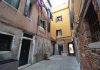 Corte e Sotoportego del Servo, nel Sestiere di Cannaregio