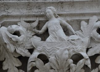 Il Capitello della Loggia esterna di Palazzo Ducale con i Segni dello Zodiaco