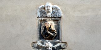 Madonna e cherubini, gruppo scultoreo di Calle Nova Sant’Agnese