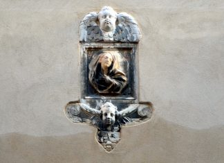 Madonna e cherubini, gruppo scultoreo di Calle Nova Sant’Agnese