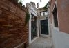 Il cancello d’ingresso di Ca’ Venier dei Leoni, Collezione Peggy Guggenheim