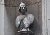 I busti del doge Carlo Contarini e di sua moglie sulla facciata della Chiesa di San Vitale vulgo San Vidal