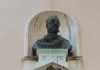 II busto di Giovanni Battista Venier, sopra l’ingresso secondario della Chiesa di Santa Maria Formosa