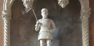 Il monumento funebre al Capitano Generale da Mar Vittore Pisani, nella Chiesa dei Santi Giovanni e Paolo