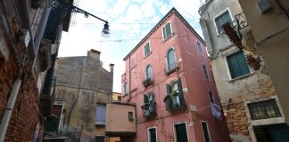 Corte Delfina, nel Sestiere di Castello