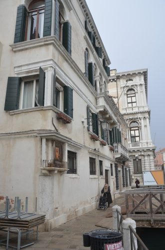 DSC 2052