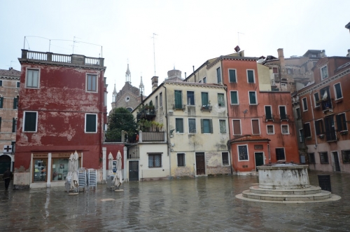 DSC 2403