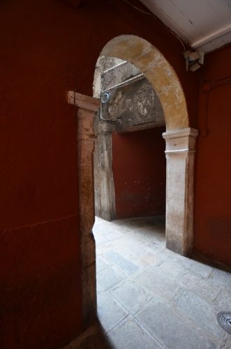 DSC 8049