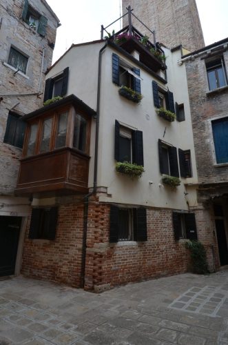 DSC 3637