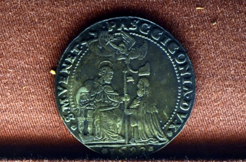 DSC 9093m2c