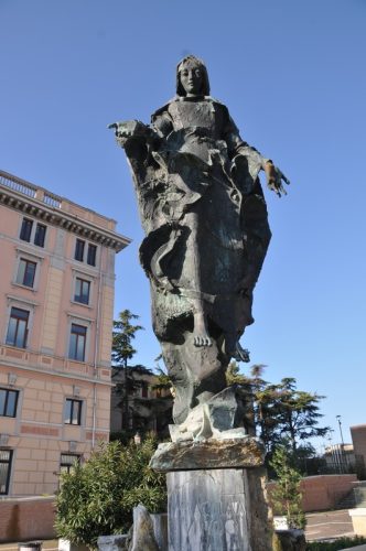 DSC 0332 (1)