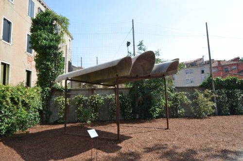 DSC 3525