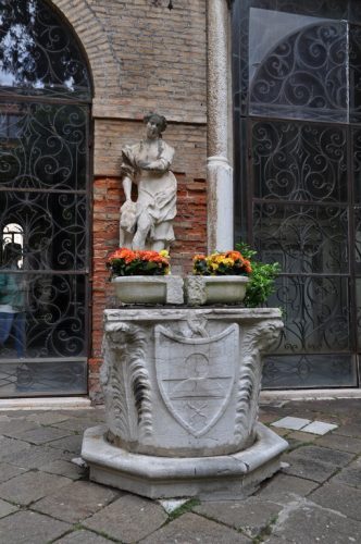 DSC 0019