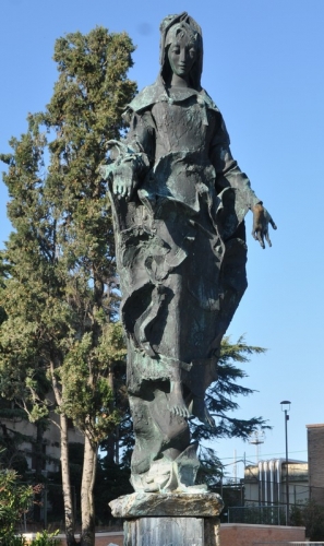 DSC 0330m